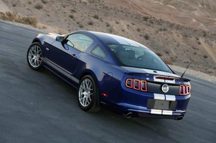Ford Shelby 2014