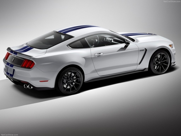 Ford Shelby 2016