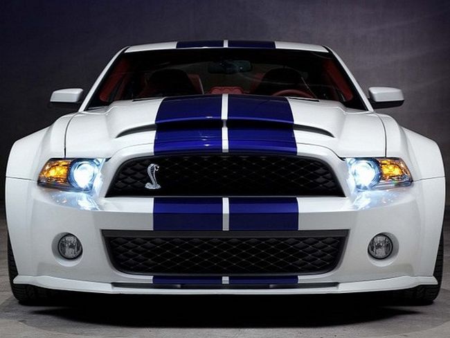 Ford Shelby Gt500
