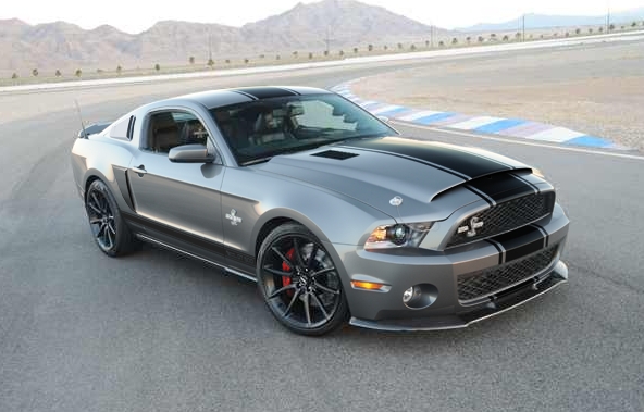 Ford Shelby Super Snake