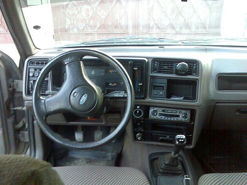 Ford Sierra 2.0is