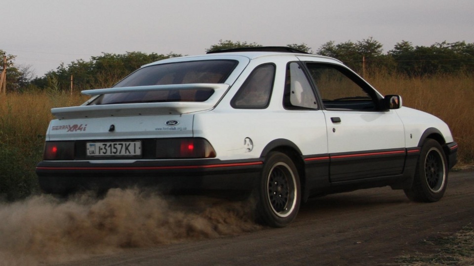 Ford Sierra 2.8