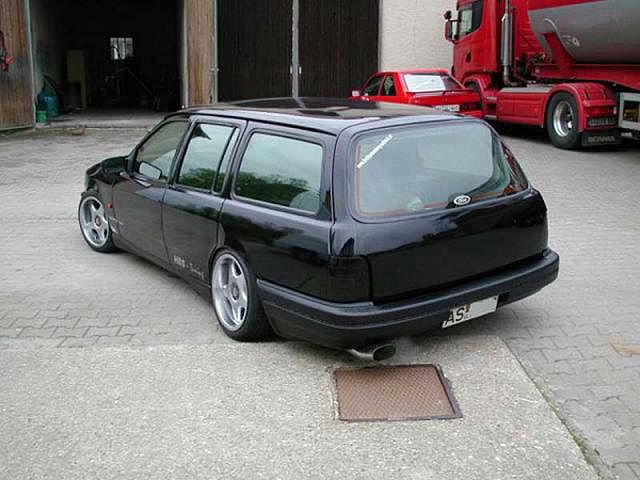 Ford Sierra Rural