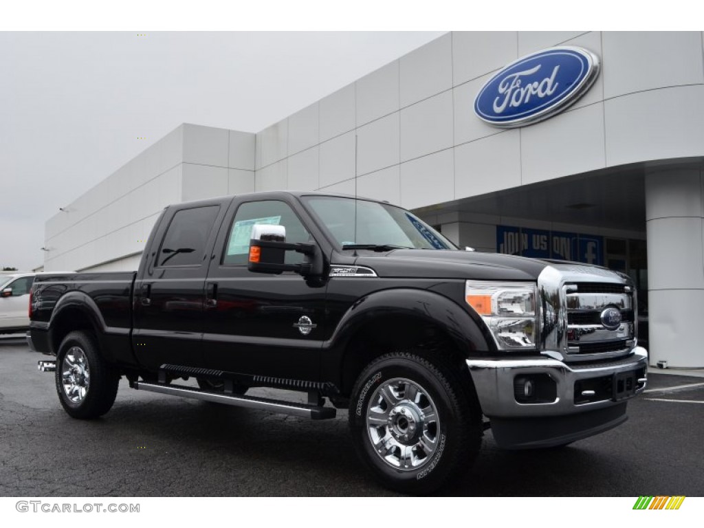 Ford Super Duty Black