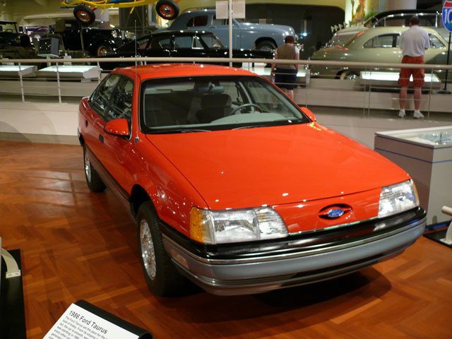 Ford Taurus 1986