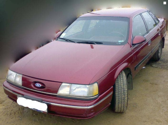 Ford Taurus 1990