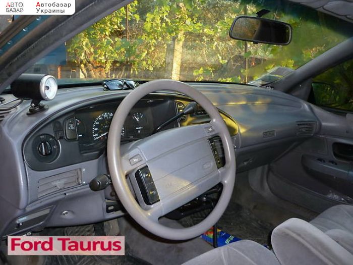 Ford Taurus 1992