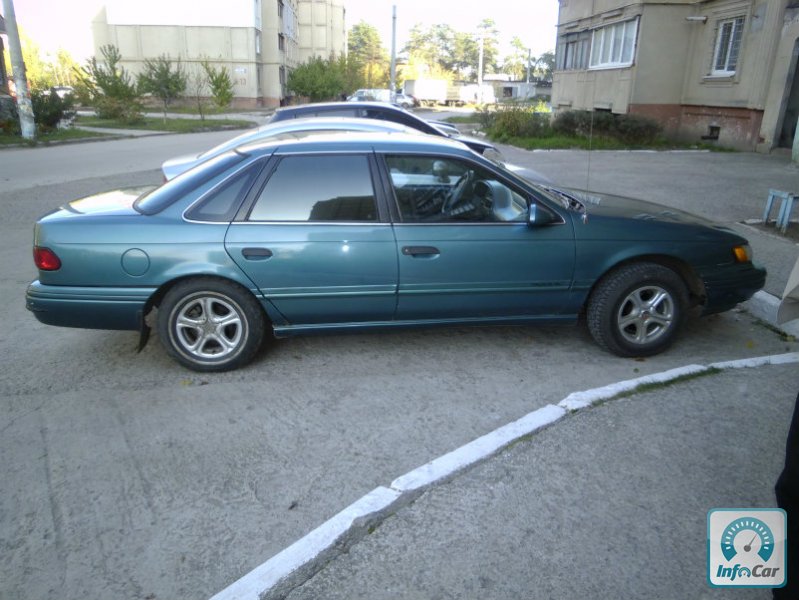 Ford Taurus 1993