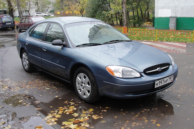 Ford Taurus 2001