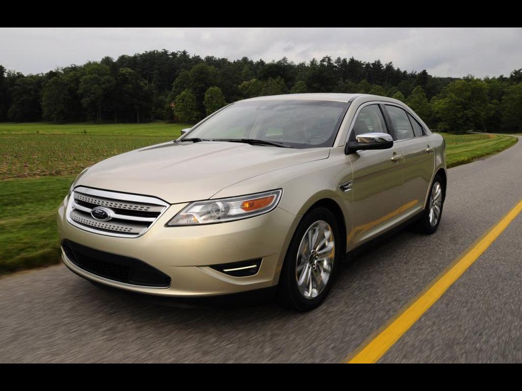 Ford Taurus 2010