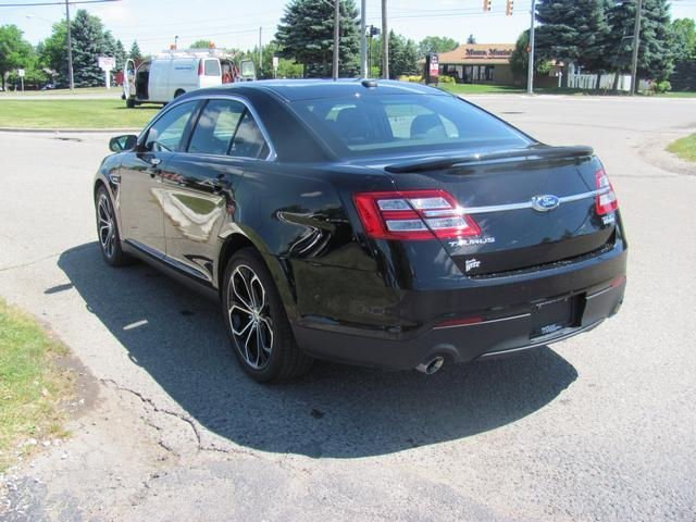 Ford Taurus 2012