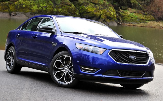 Ford Taurus 2013
