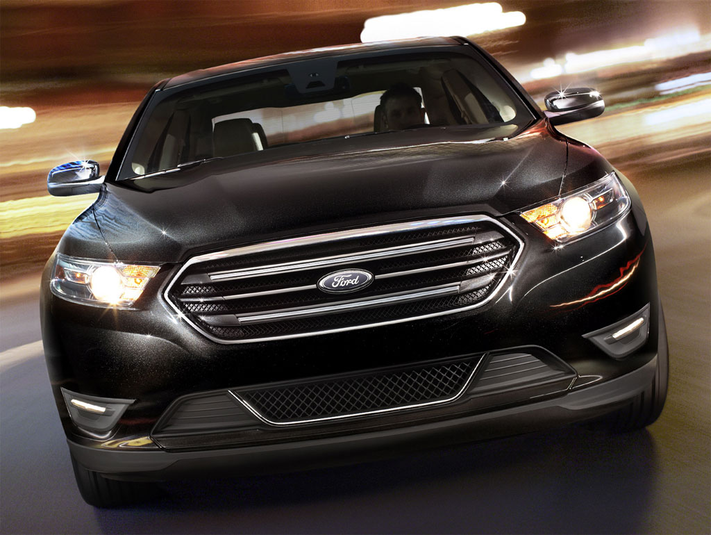 Ford Taurus 2016