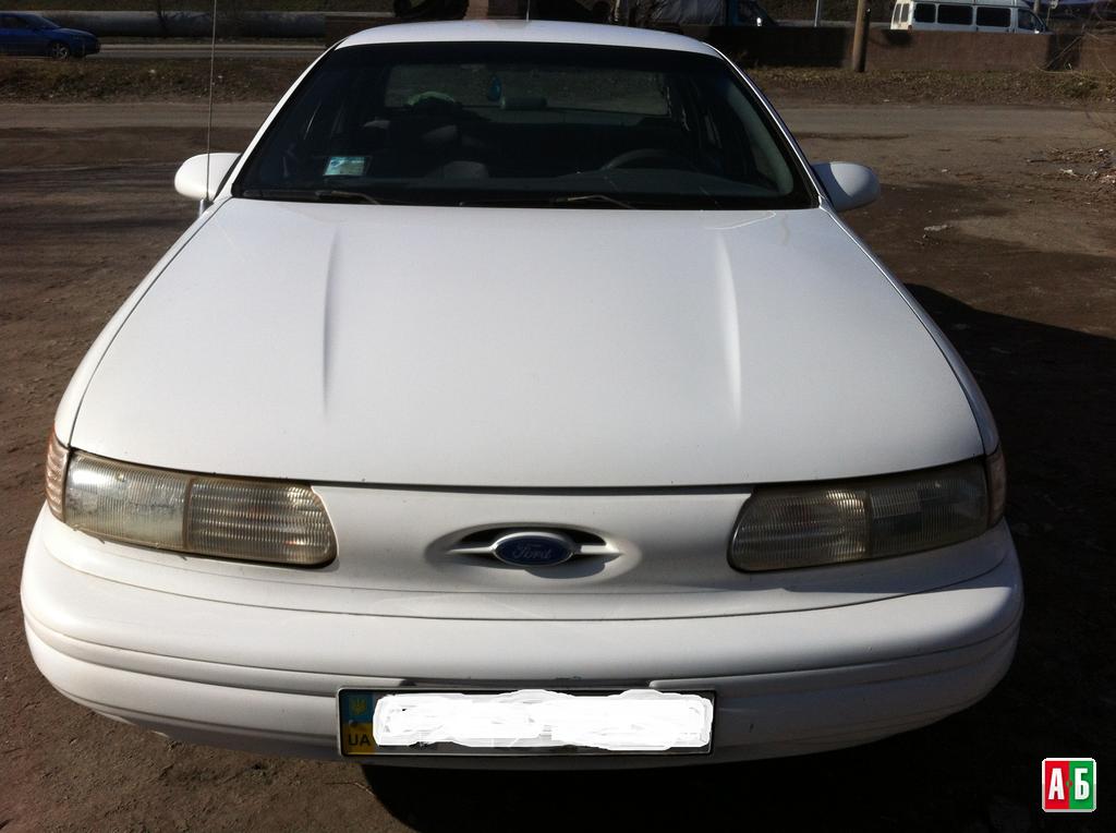 Ford Taurus 3.8