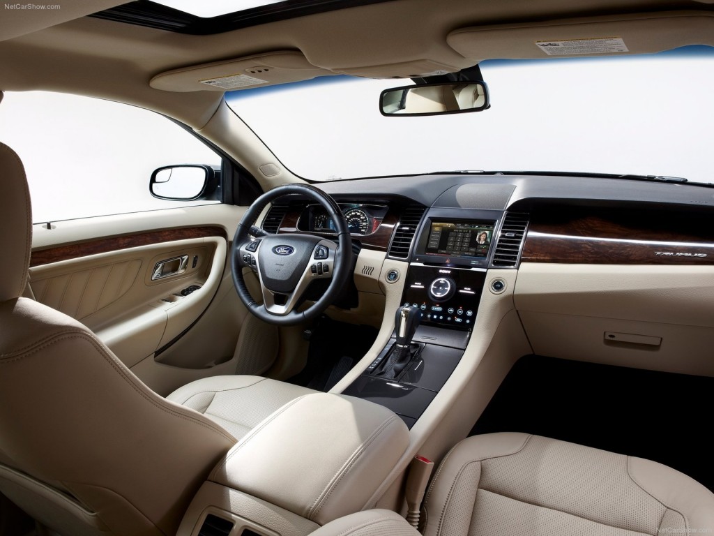 Ford Taurus Limited 2013
