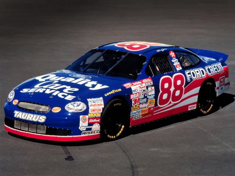Ford Taurus Nascar