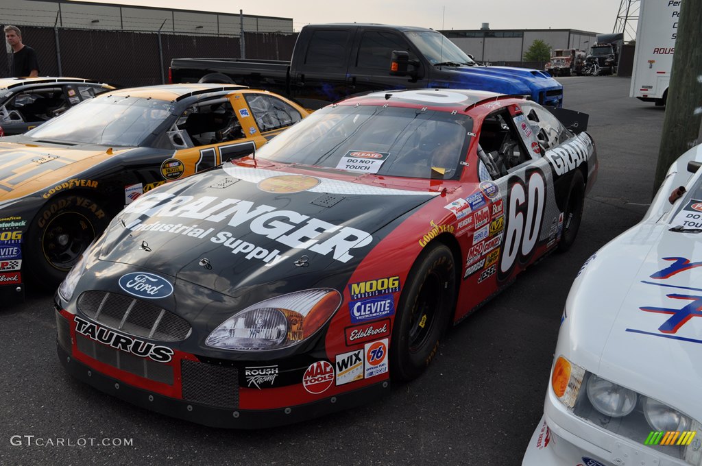 Ford Taurus Nascar