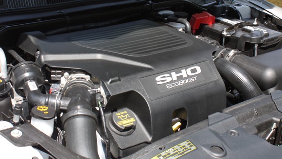 Ford Taurus V8