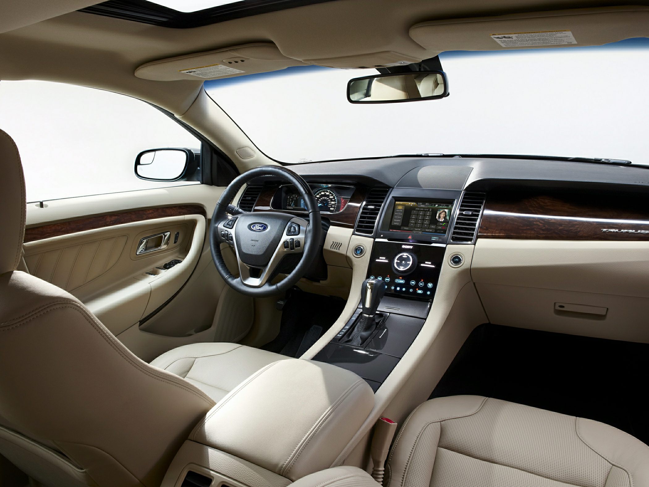 Ford Taurus Wagon 2014