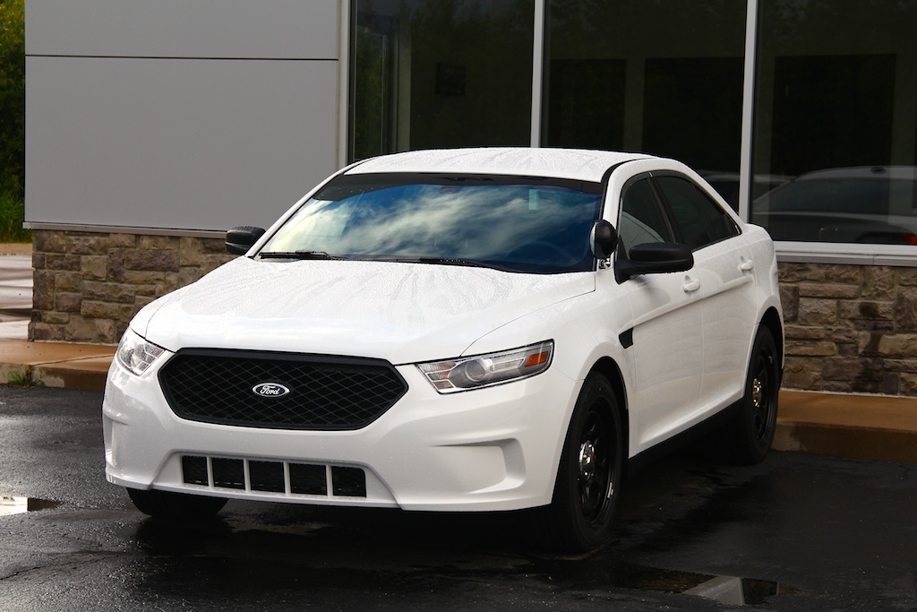Ford Taurus White