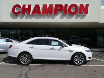 Ford Taurus White Ford Taurus White
