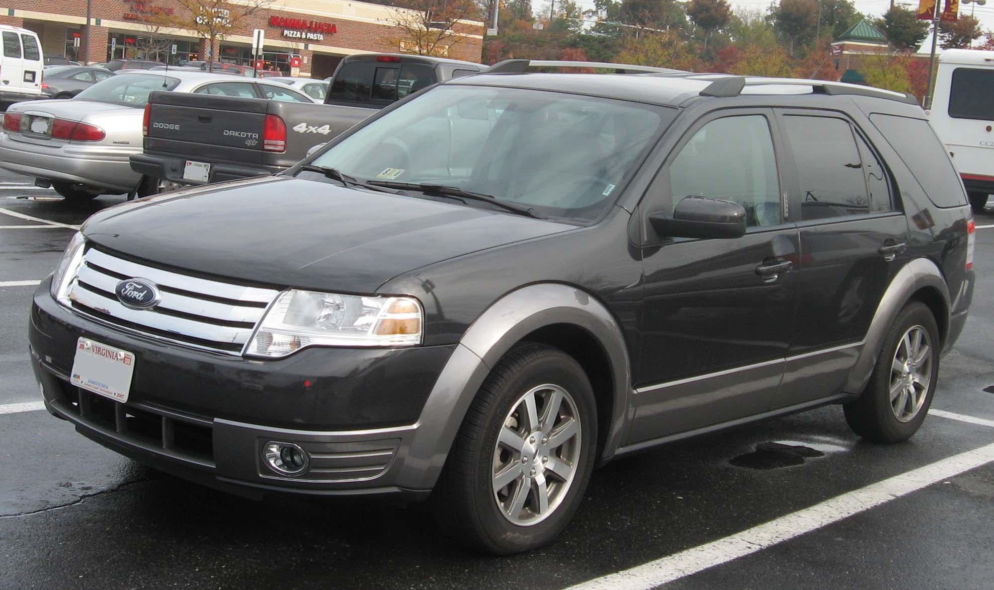 Ford Taurus X Sel