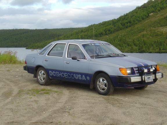 Ford Tempo 1984
