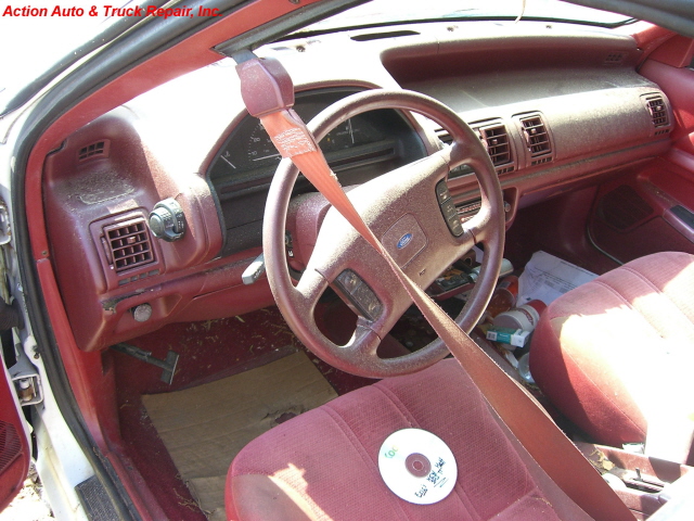 Ford Tempo 1989
