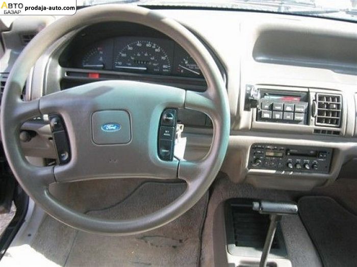 Ford Tempo 1989