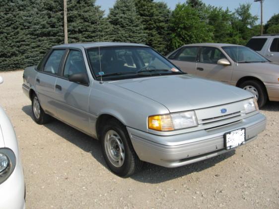 Ford Tempo 1992