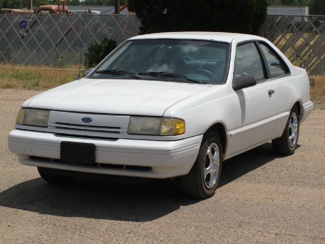 Ford Tempo 1992