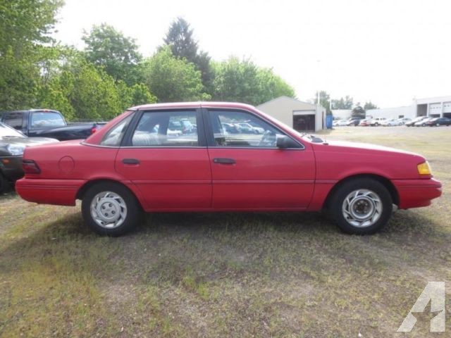 Ford Tempo 1993