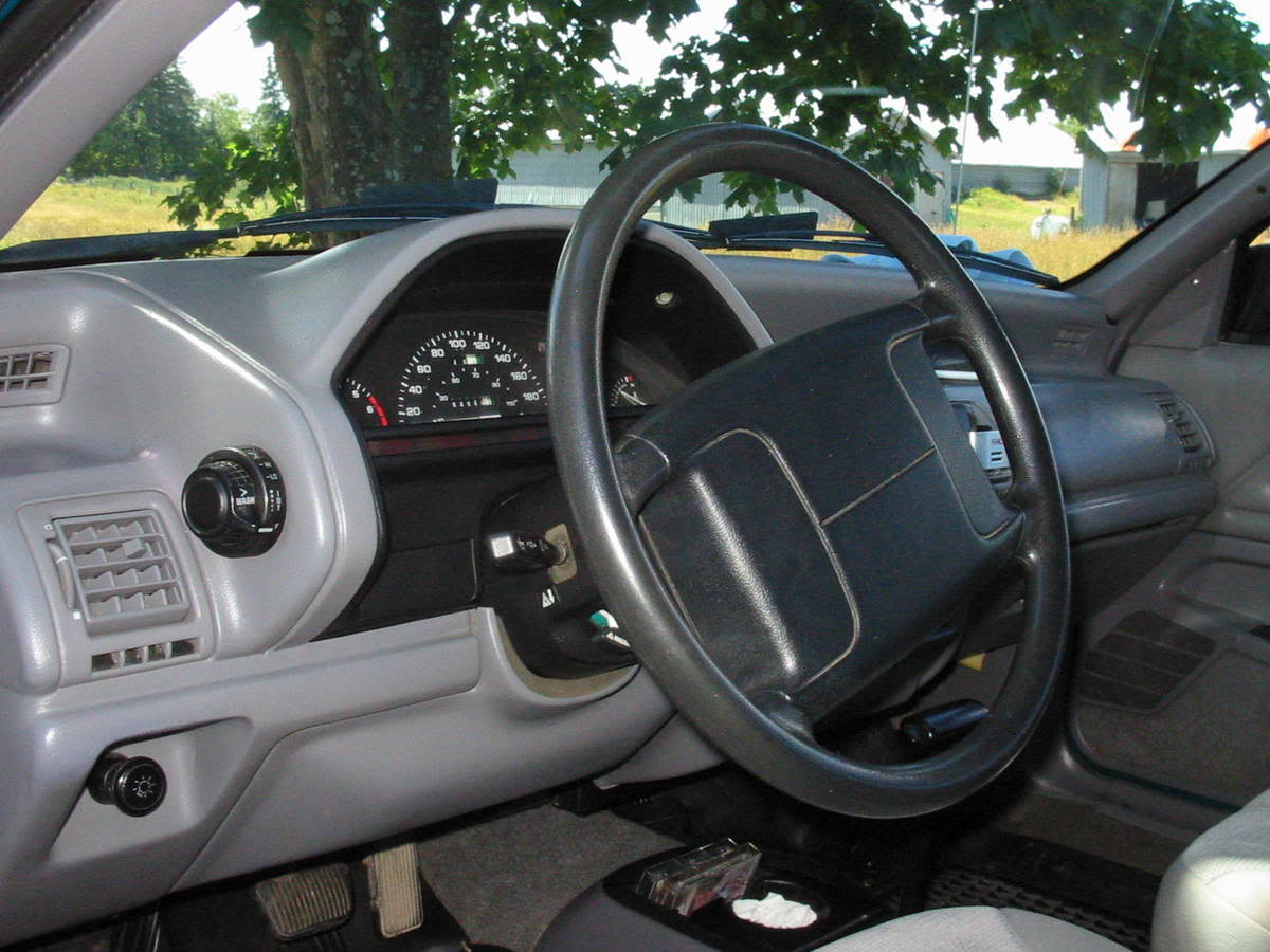 Ford Tempo 1993