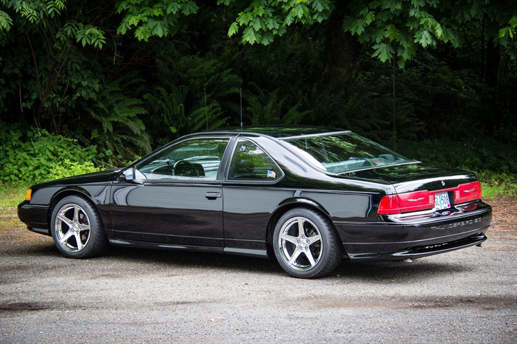 Ford Thunderbird 1990