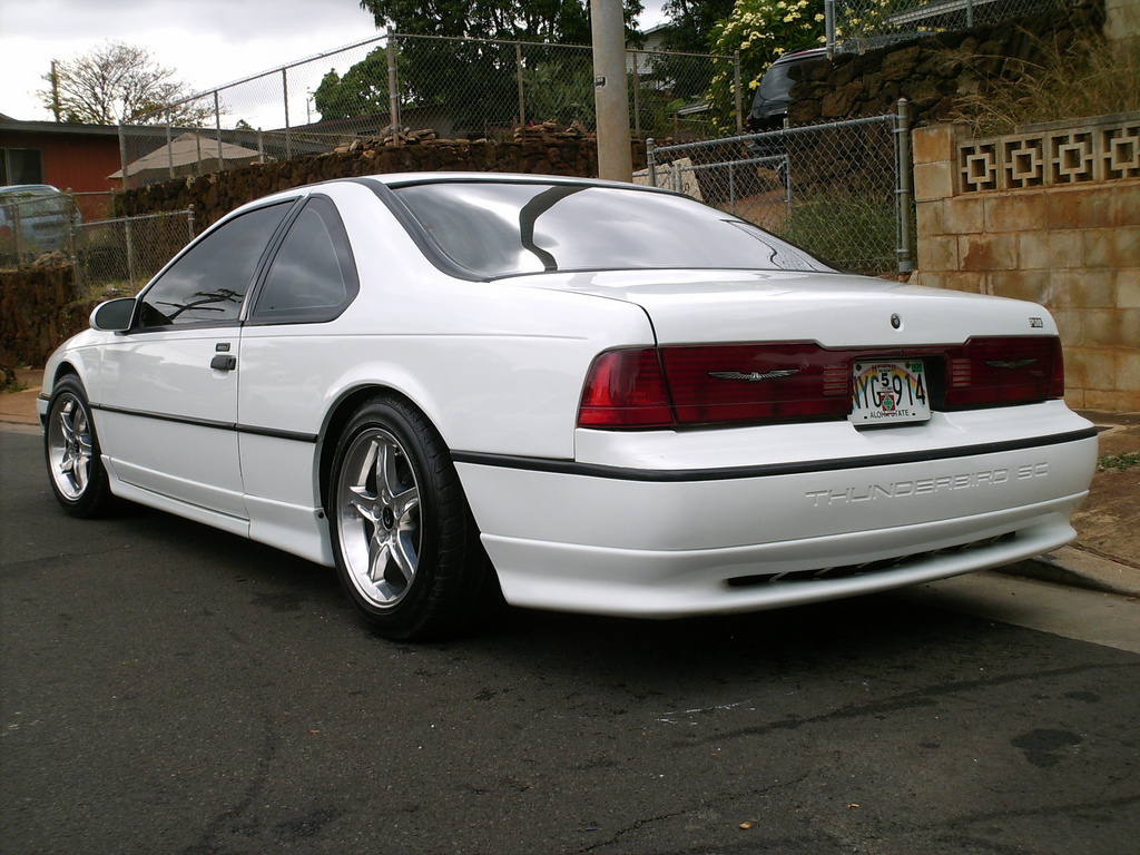 Ford Thunderbird 1990