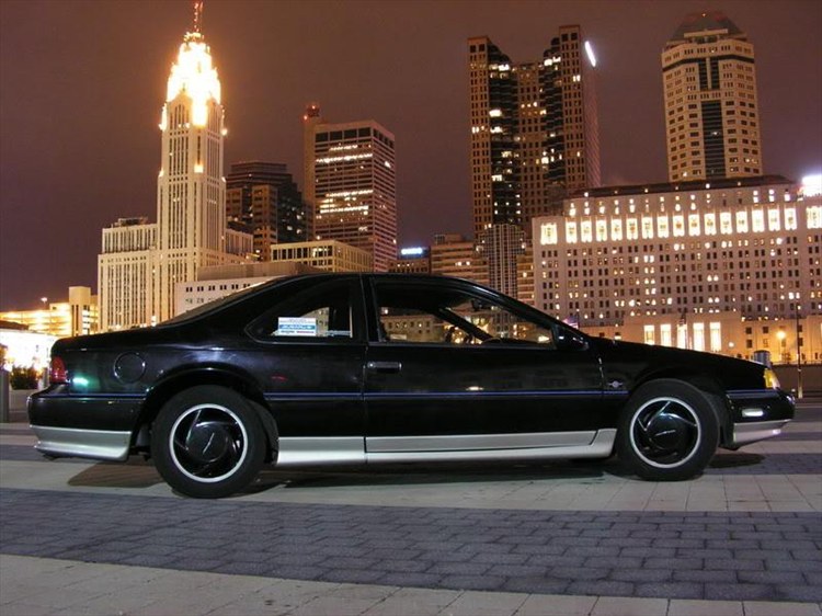 Ford Thunderbird 1990