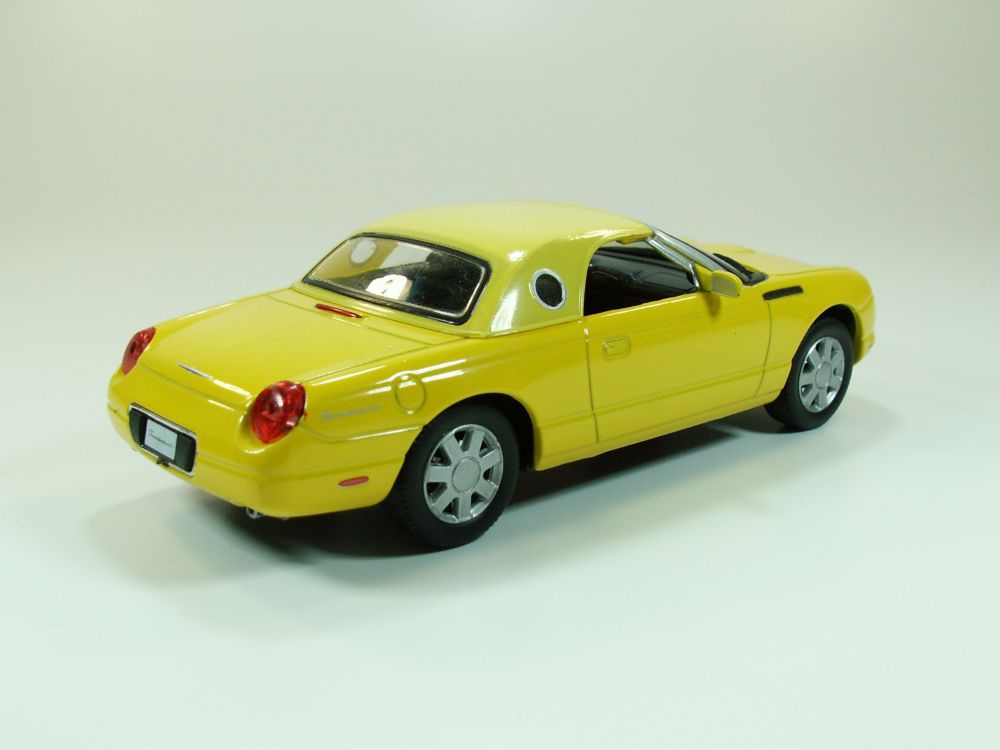 Ford Thunderbird 2003