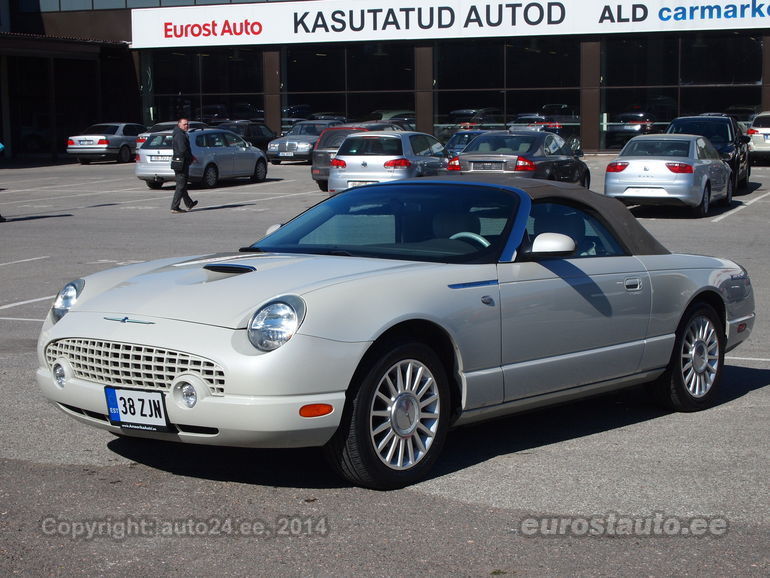 Ford Thunderbird 50th Anniversary Edition
