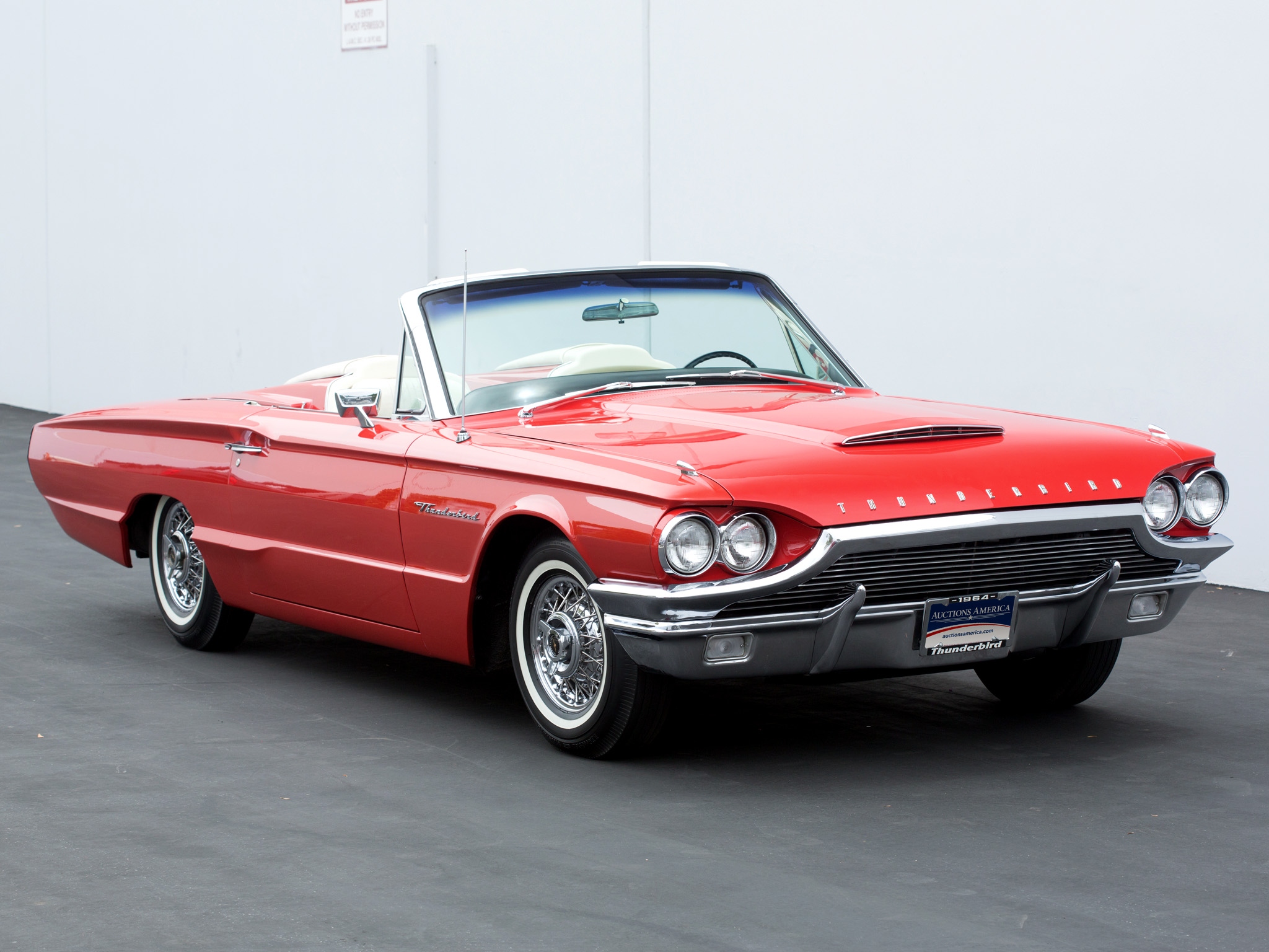Ford Thunderbird Coupe