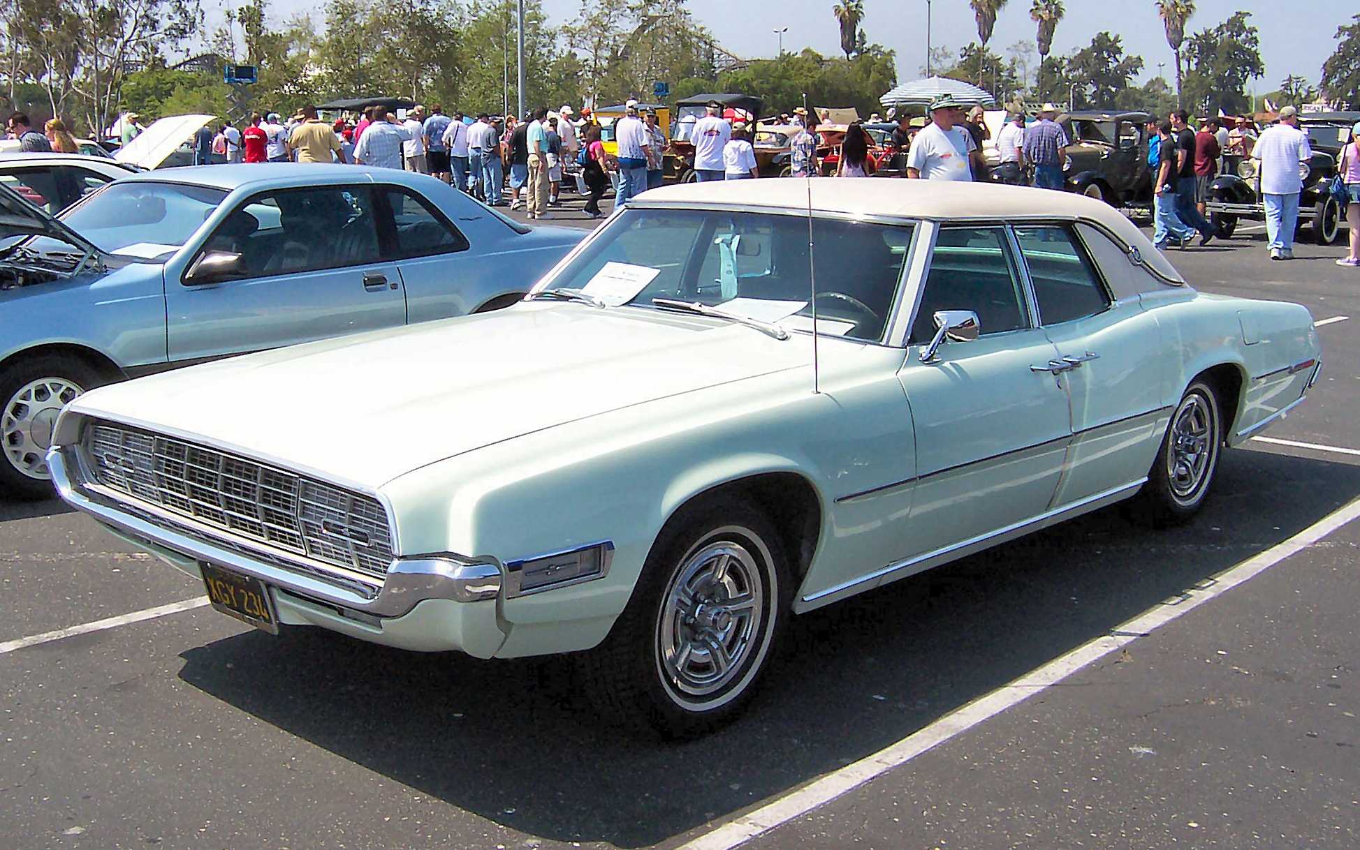 Ford Thunderbird Landau Ford Thunderbird Landau