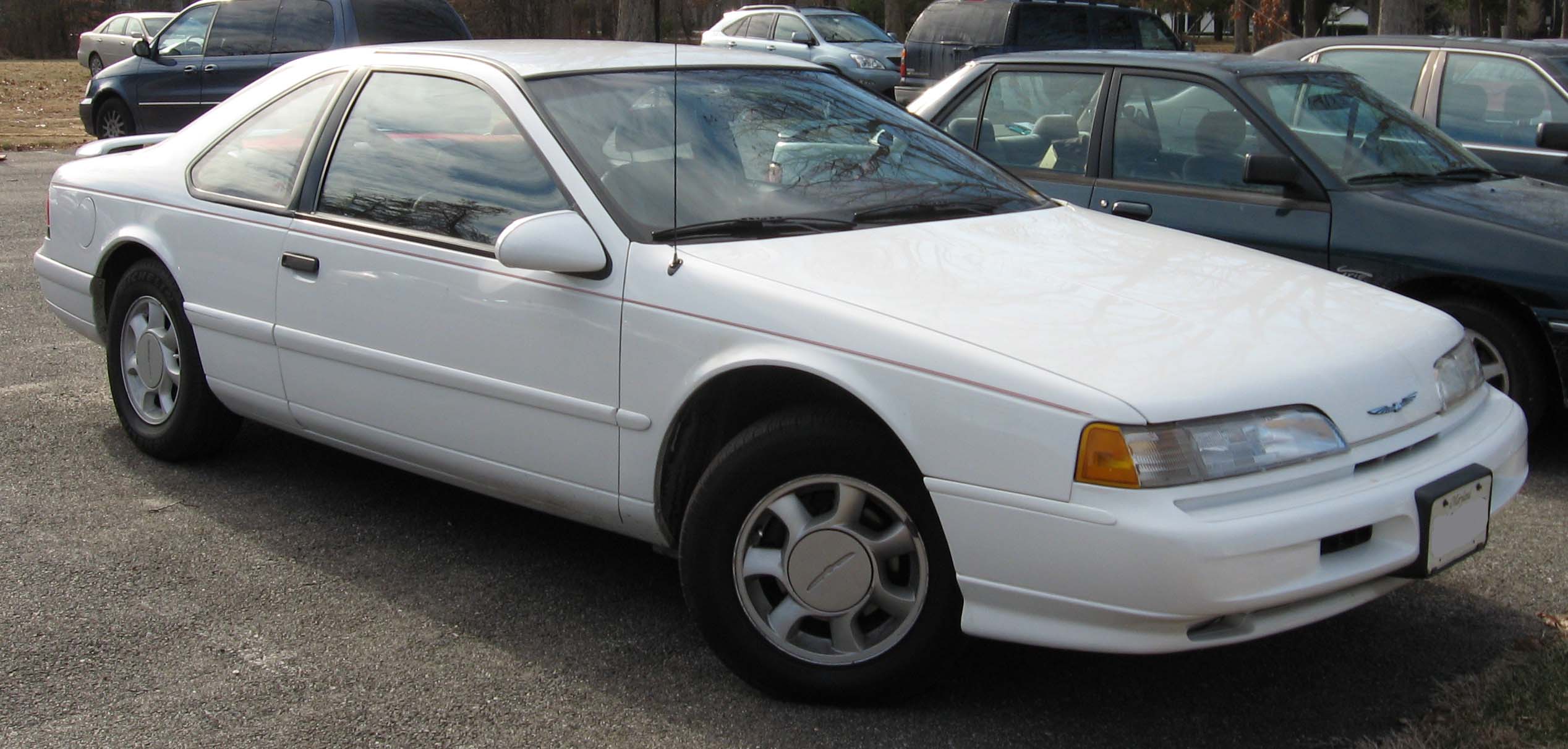 Ford Thunderbird Lx