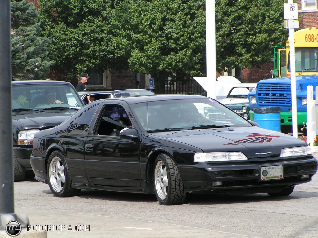 Ford Thunderbird Super Coupe