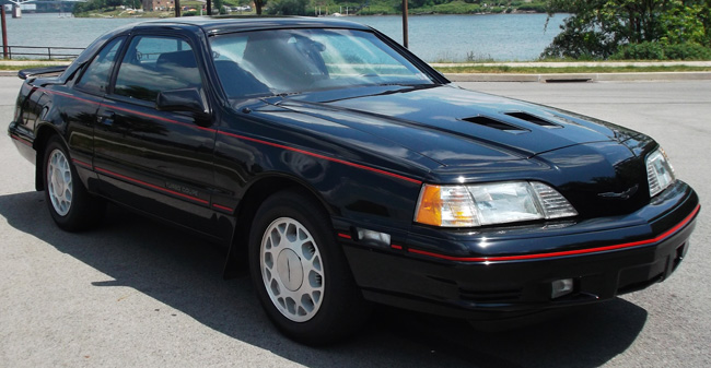 Ford Thunderbird Turbo Coupe