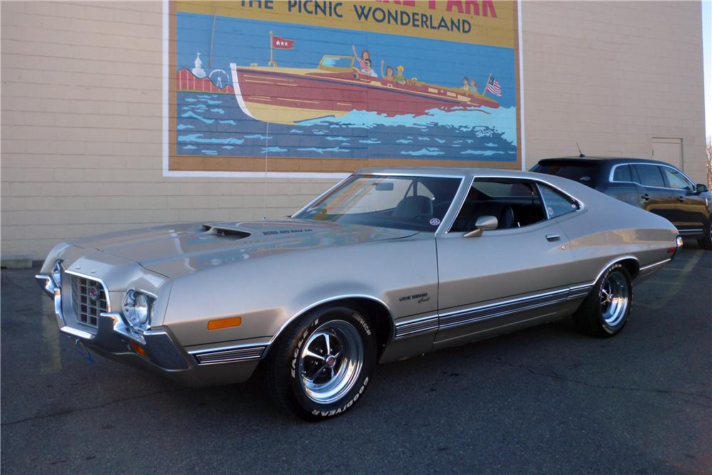 Ford Torino Custom