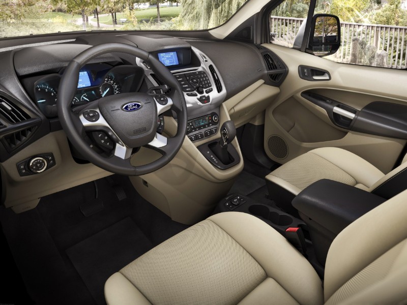 Ford Tourneo 2013