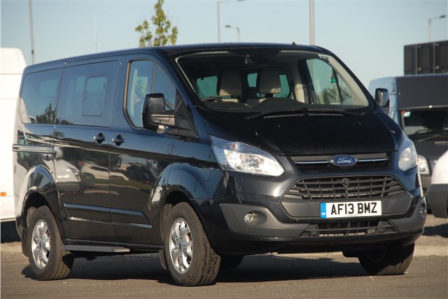 Ford Tourneo Black