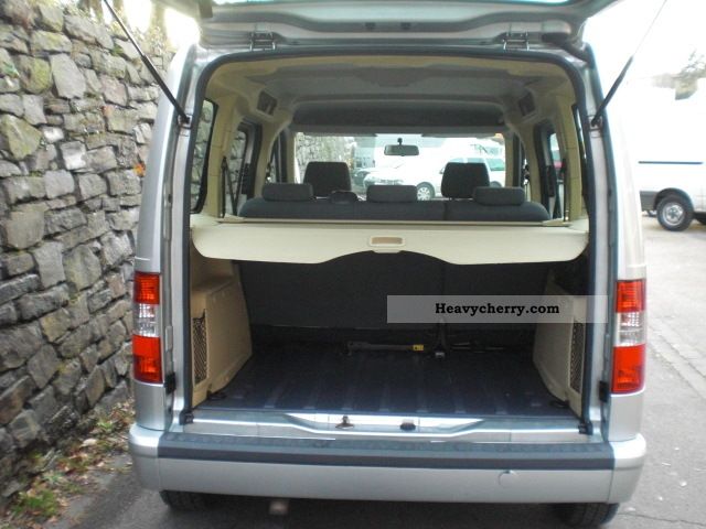 Ford Tourneo Glx