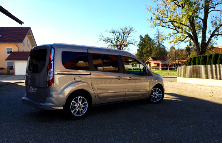 Ford Tourneo Grand Connect 2014