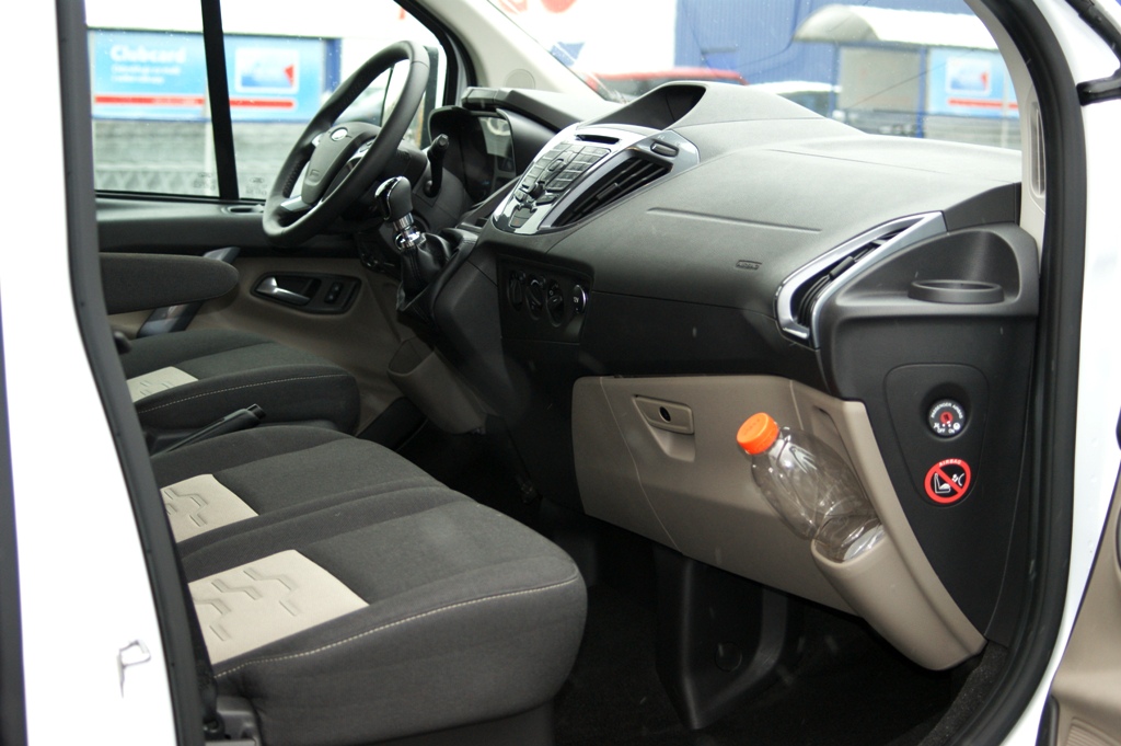 Ford Tourneo Limited