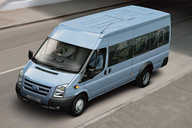 Ford Transit 17 Seater Minibus
